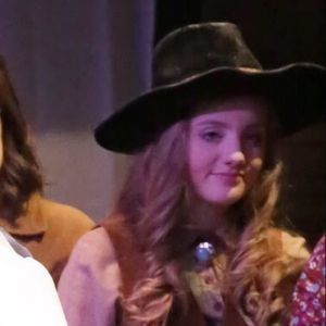 Meet your Posher, Marihada